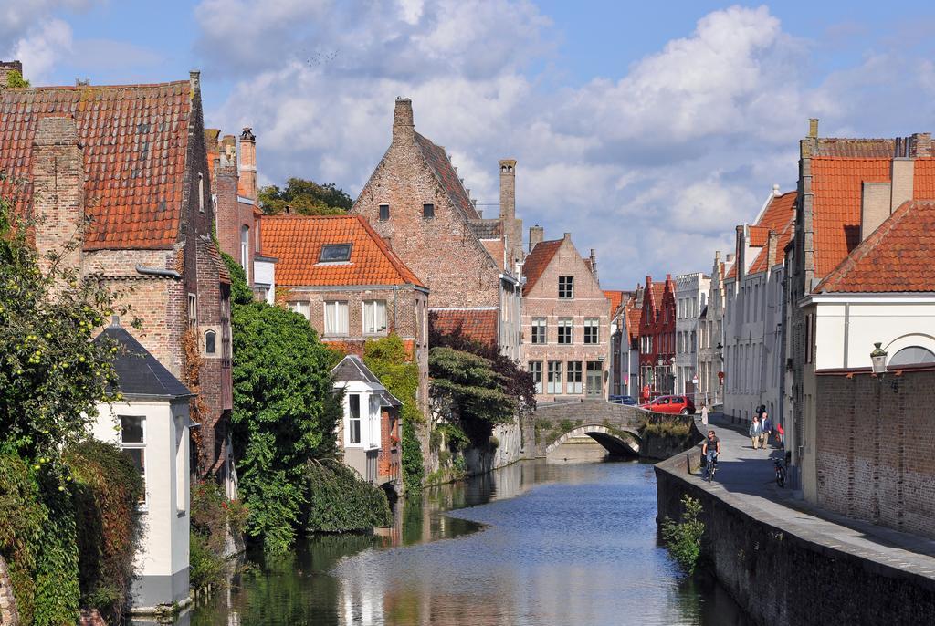Value Stay Brugge Bagian luar foto