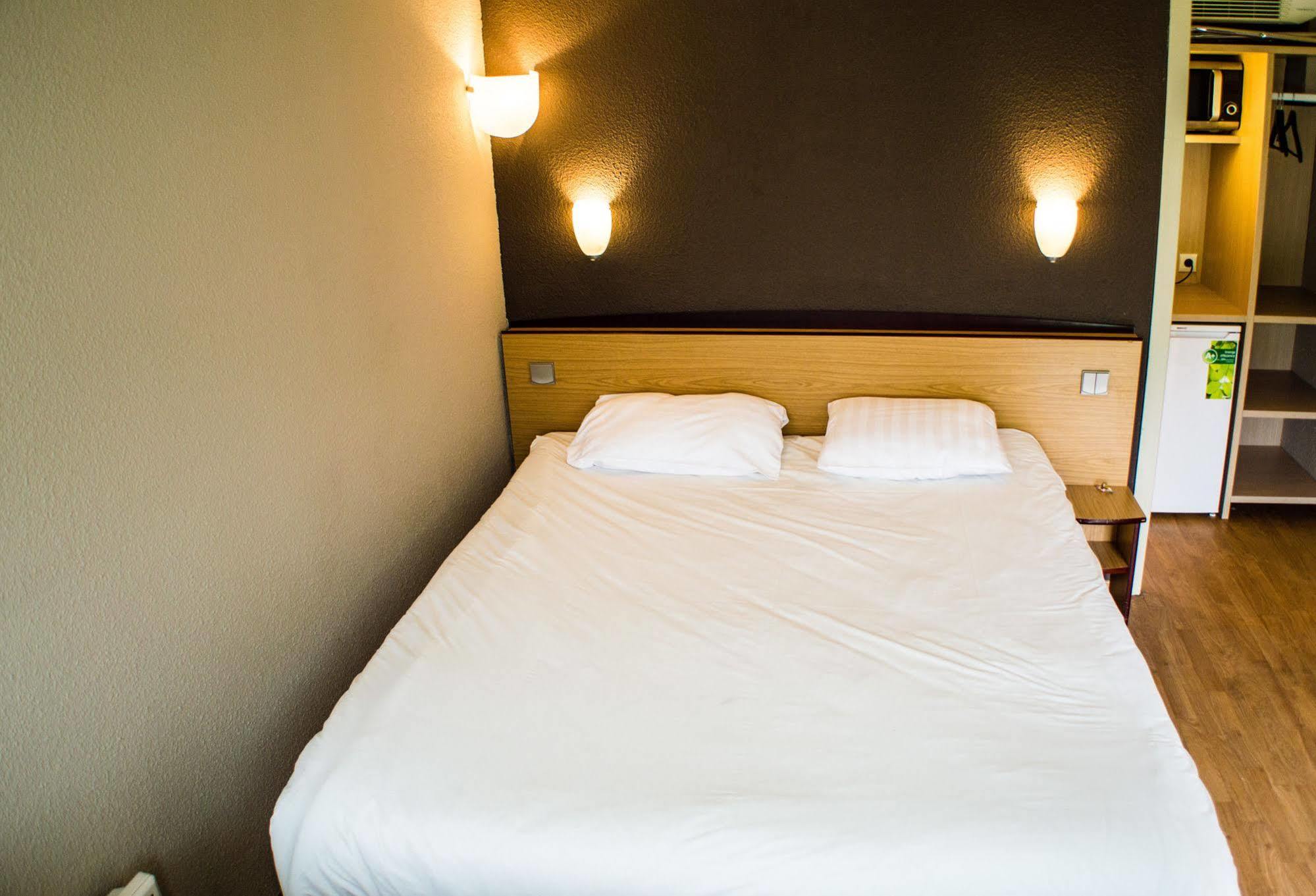 Value Stay Brugge Bagian luar foto